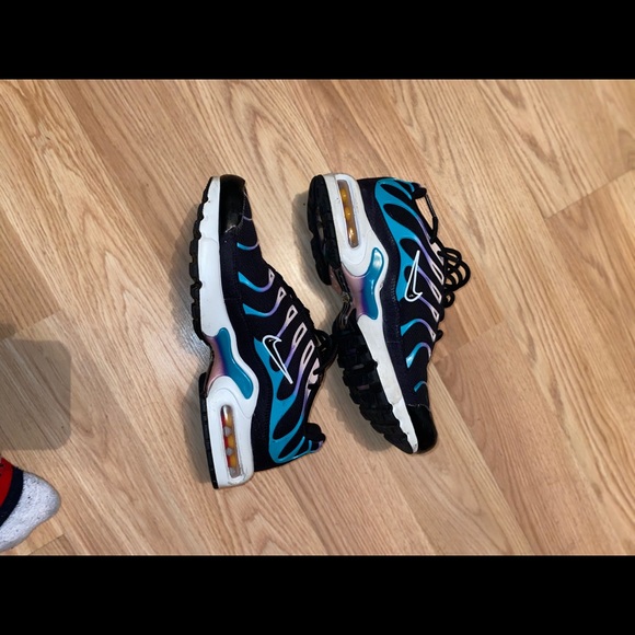 nike air max plus have a nice day